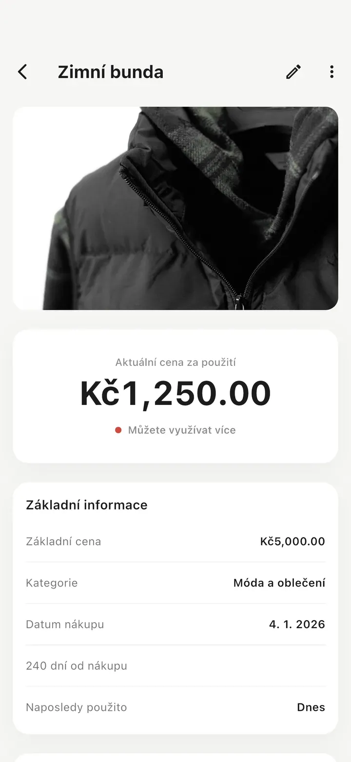 Detail zimní bundy s fotkou, zatím 4× použité, s vysokou cenou za použití označenou červenou tečkou a nápovědou „Můžete využívat více“.